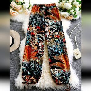Floral Print Women's Pants